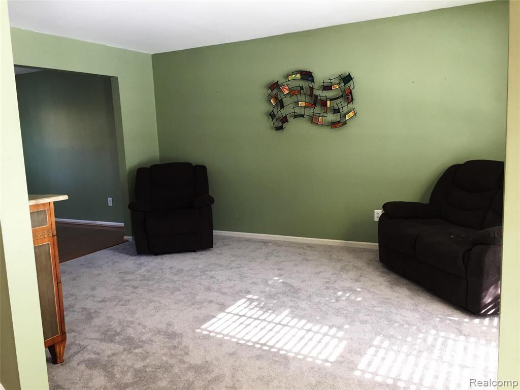 7934 Billingham Road West Bloomfield, MI 48324 - Photo 6 of 51