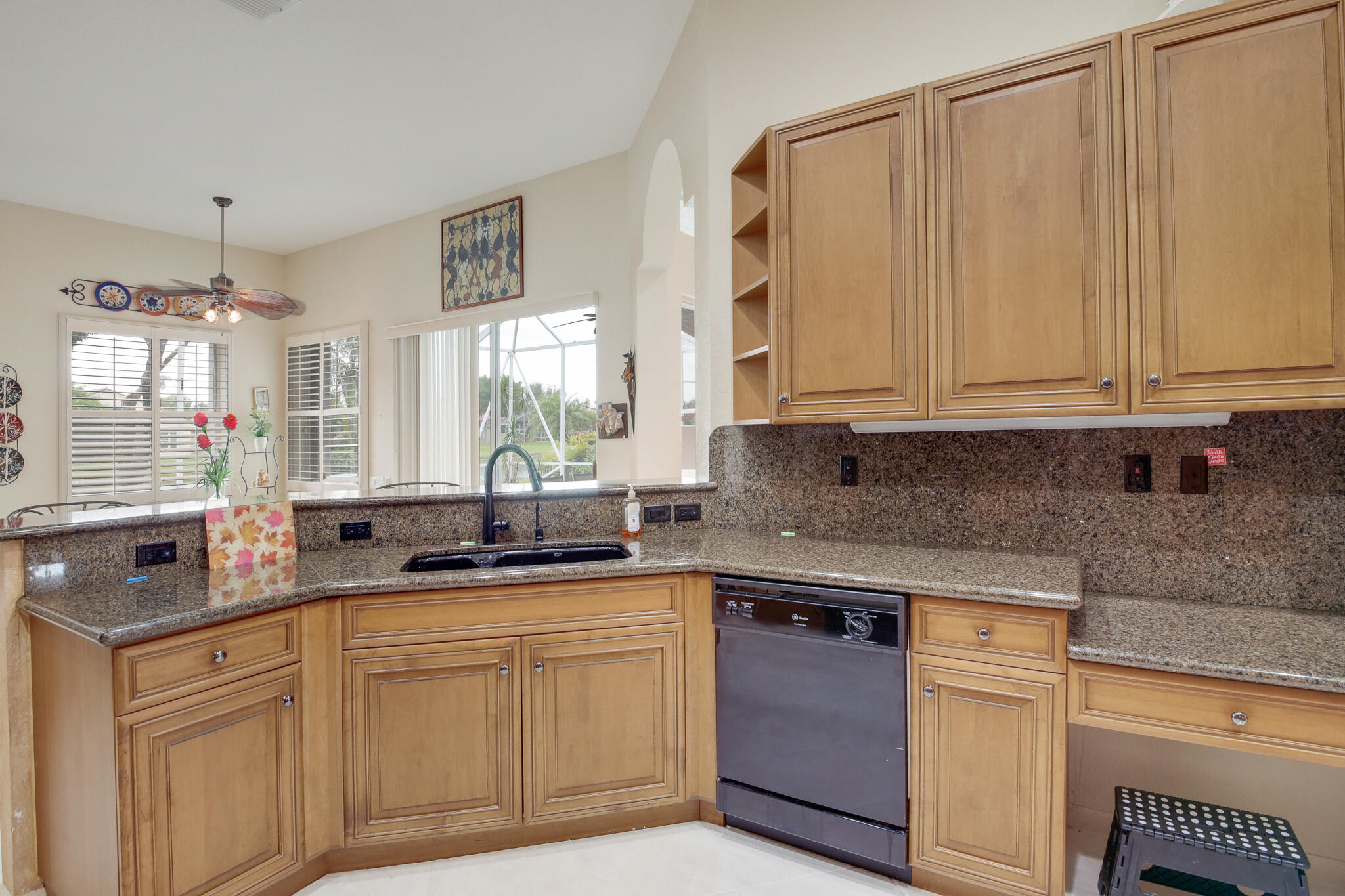 6742 Garde Road Boynton Beach, FL 33472 - Photo 19 of 51 6742 Garde Rd (20)