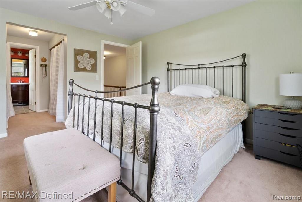 498 Willow Tree Lane Rochester Hills, MI 48306 - Photo 26 of 39