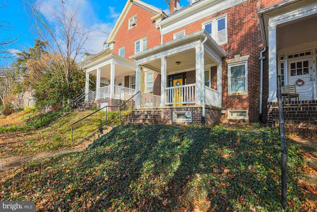 $3,500 | 342 East University Parkway, Baltimore, MD 21218