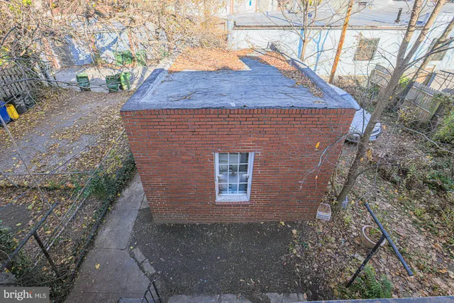 $3,500 | 342 East University Parkway, Baltimore, MD 21218