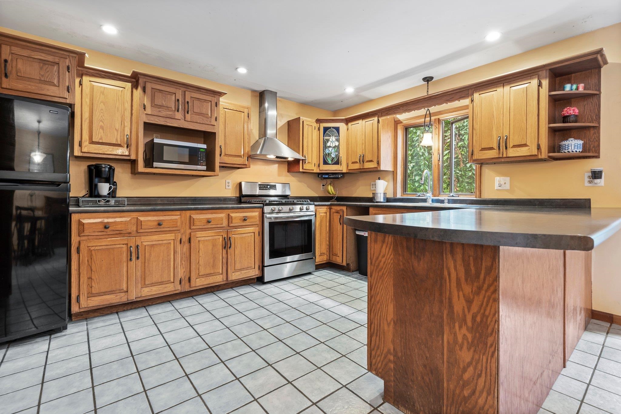 7 Terracewood Road Londonderry, NH 03053 - Photo 6 of 40