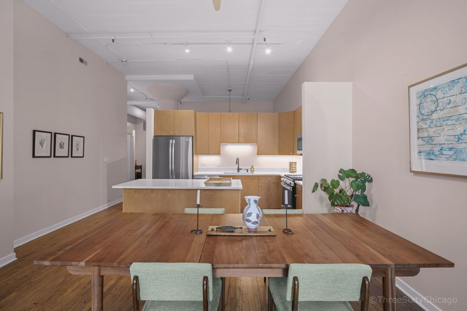 547 South Clark Street, Unit 604 Chicago, IL 60605 - Photo 12 of 31