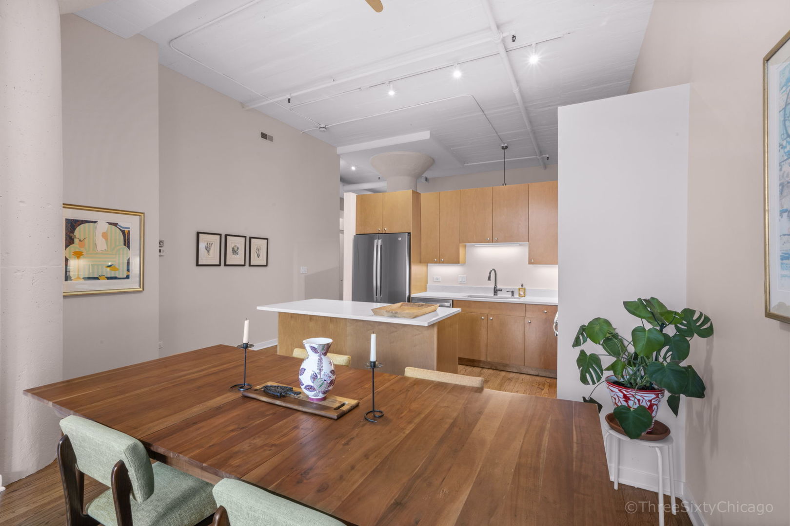 547 South Clark Street, Unit 604 Chicago, IL 60605 - Photo 13 of 31