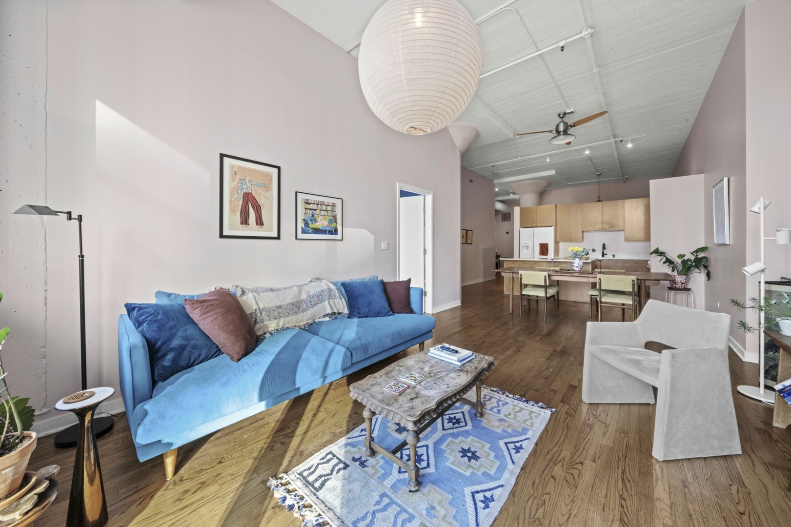 547 South Clark Street, Unit 604 Chicago, IL 60605 - Photo 5 of 31