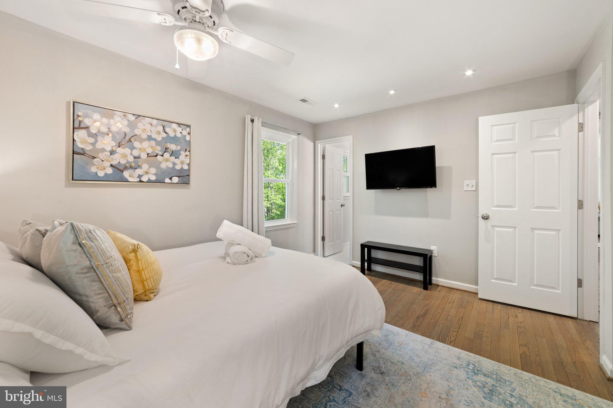 7258 Baldwin Ridge Road, Unit A Warrenton, VA 20187 - Photo 20 of 31