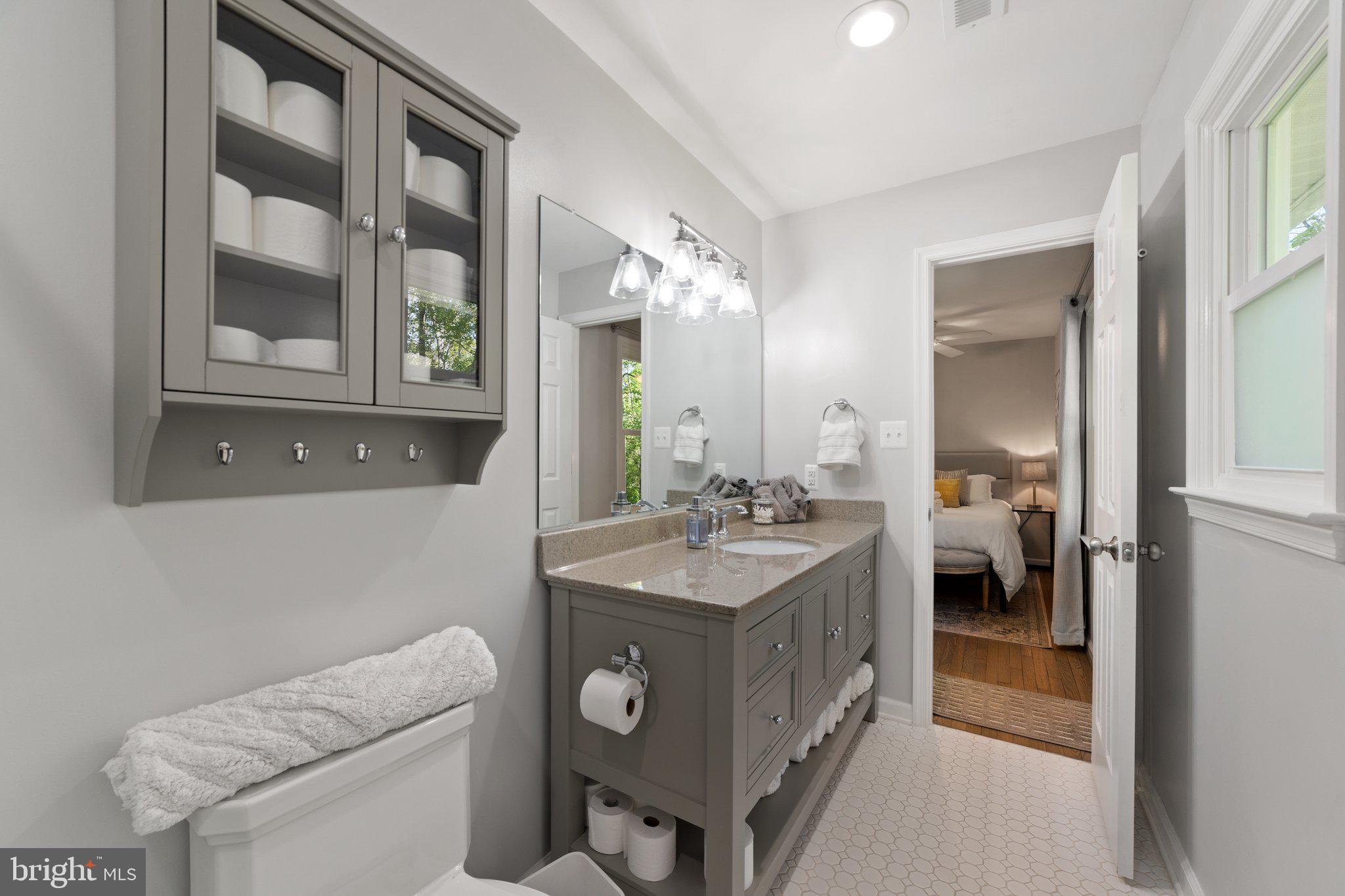 7258 Baldwin Ridge Road, Unit A Warrenton, VA 20187 - Photo 22 of 31