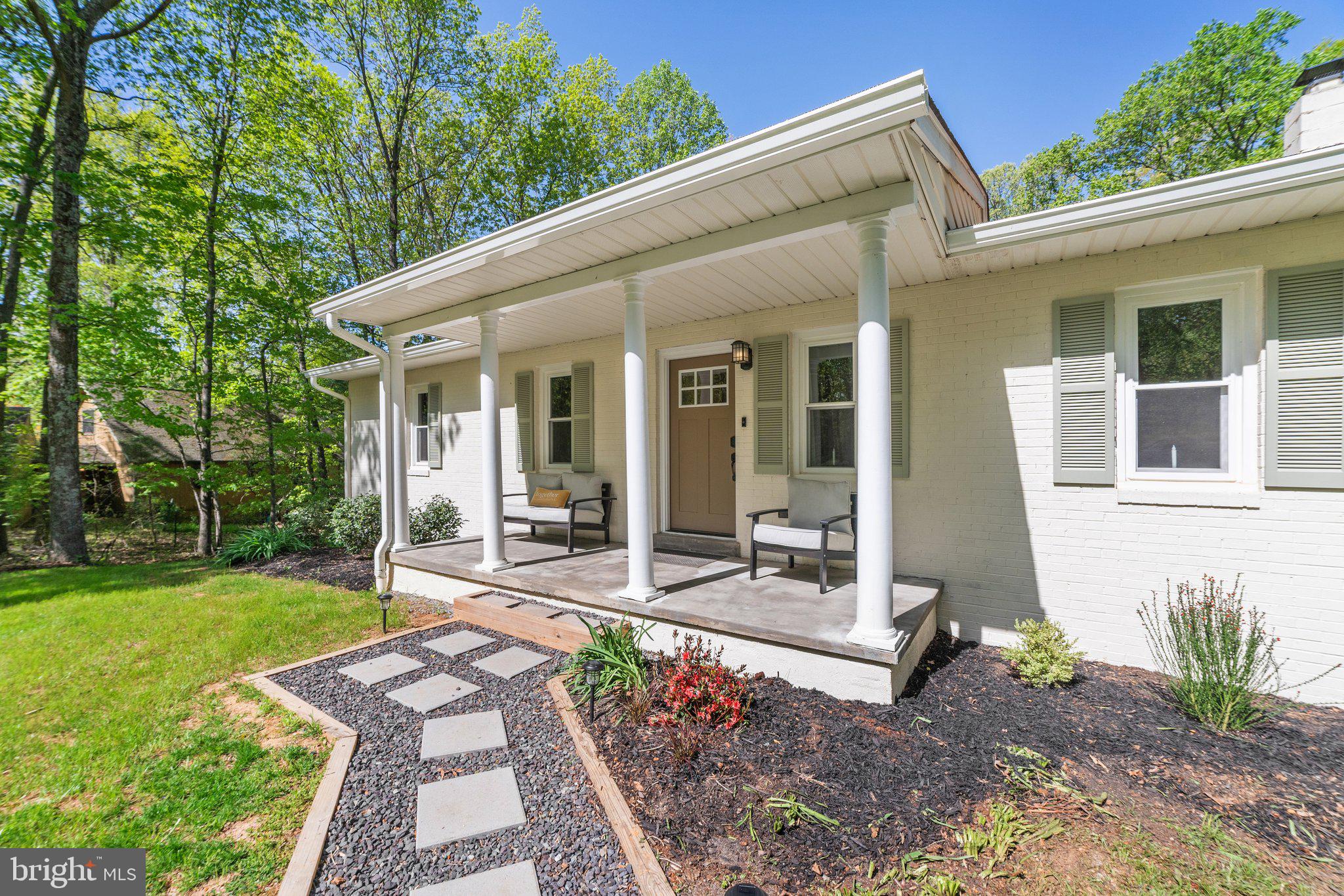 7258 Baldwin Ridge Road, Unit A Warrenton, VA 20187 - Photo 3 of 31