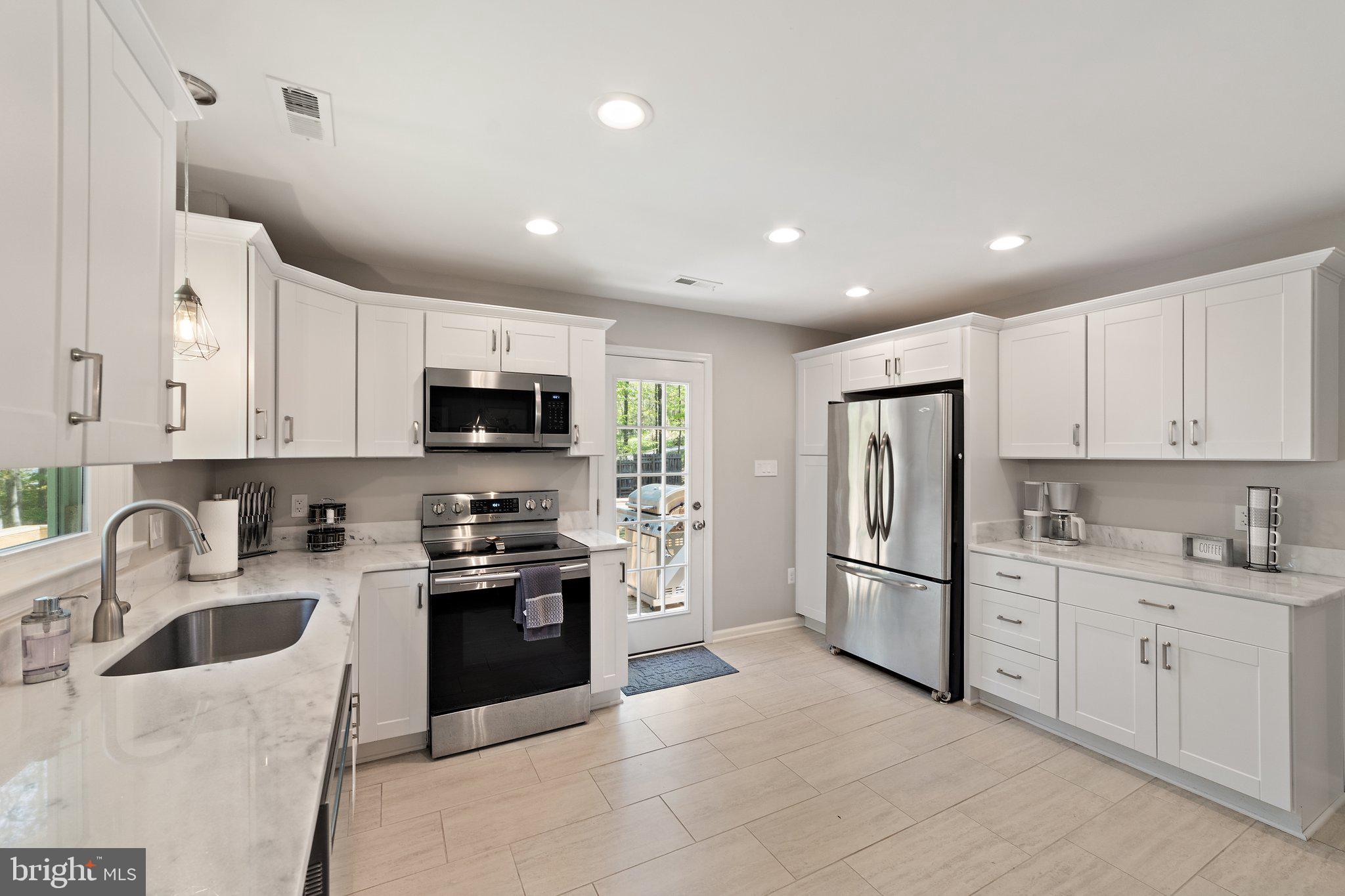 7258 Baldwin Ridge Road, Unit A Warrenton, VA 20187 - Photo 10 of 31