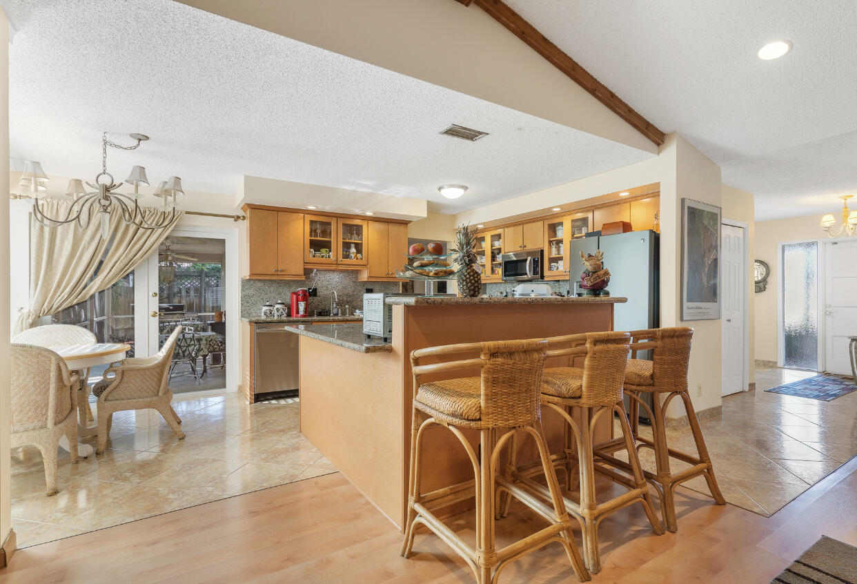 21929 Pine Trace Boca Raton, FL 33428 - Photo 6 of 20 IMG_3514