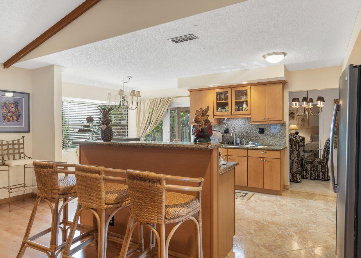 21929 Pine Trace Boca Raton, FL 33428 - Photo 7 of 20 IMG_3515