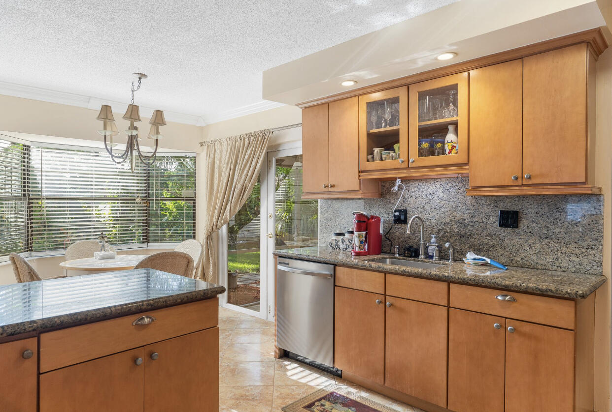 21929 Pine Trace Boca Raton, FL 33428 - Photo 8 of 20 IMG_3516