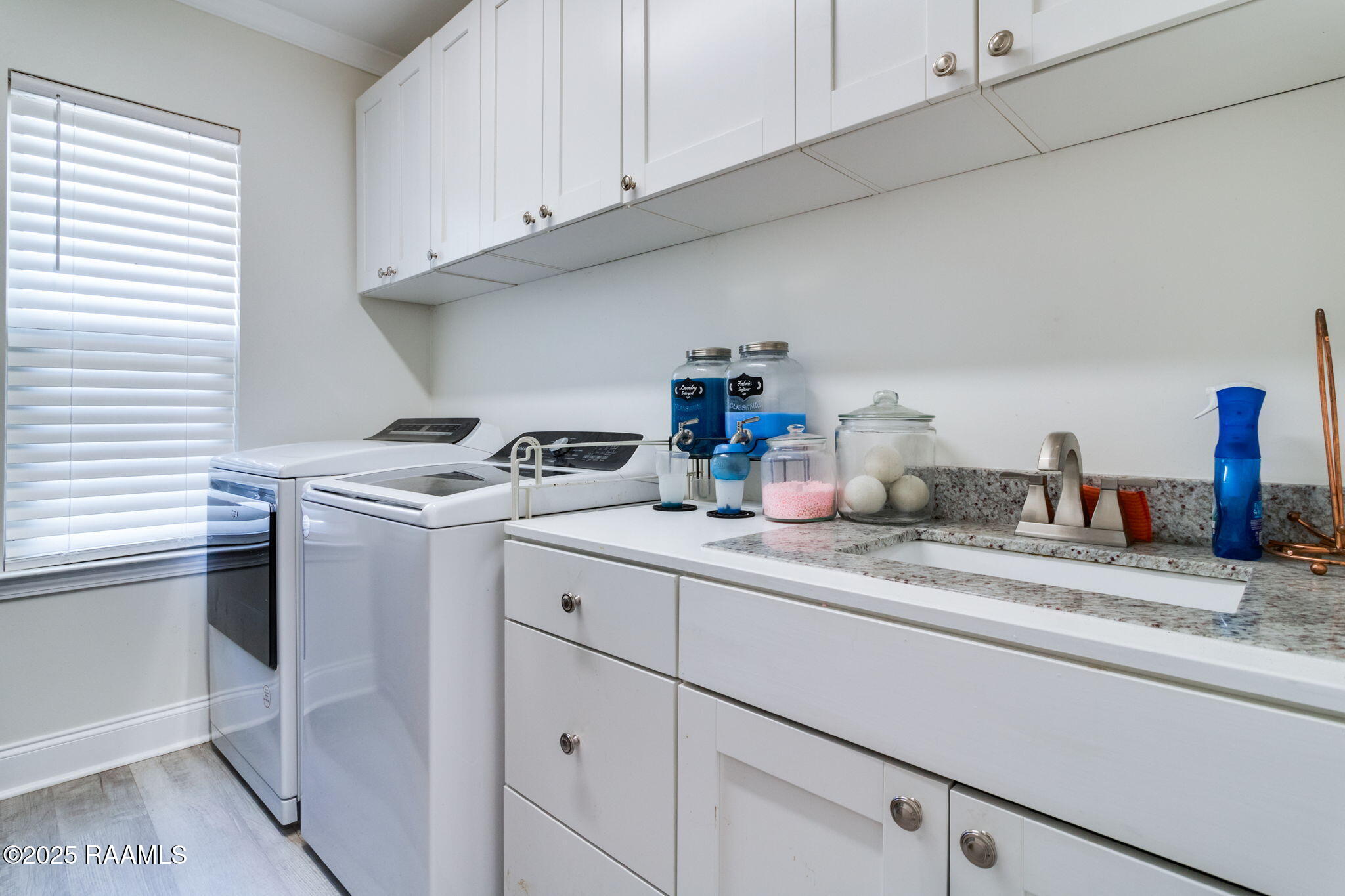 1274 Camp Bon Temps Road Breaux Bridge, LA 70517 - Photo 24 of 28 Laundry room