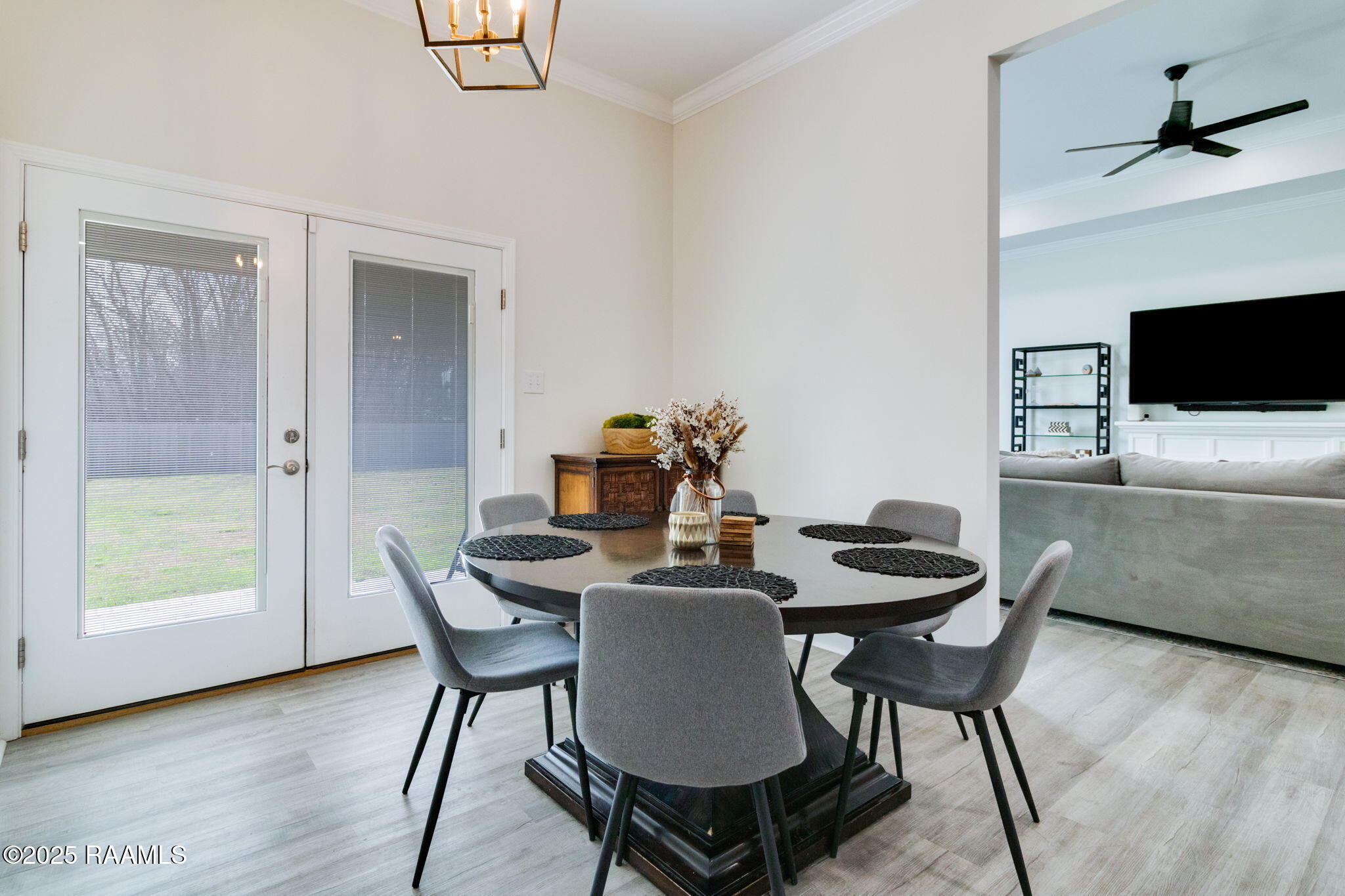 1274 Camp Bon Temps Road Breaux Bridge, LA 70517 - Photo 9 of 28 Dining area