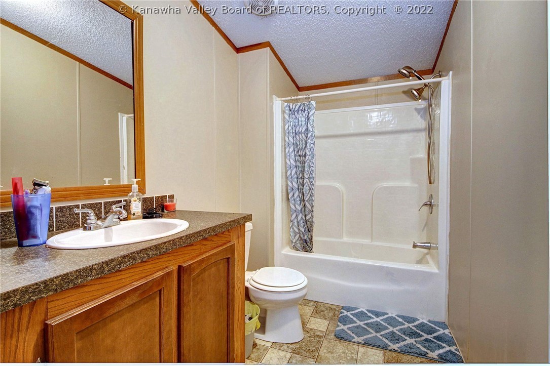 4358 Lower Falls Road St. Albans, WV 25177 - Photo 8 of 29 Gallery Image 8