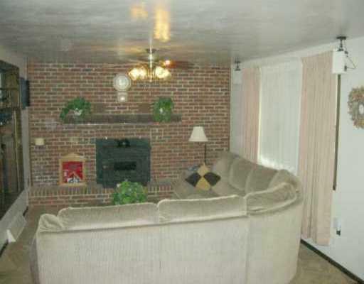 114 McCarrell Road Hickory, PA 15340 - Photo 6 of 8 Living Room.