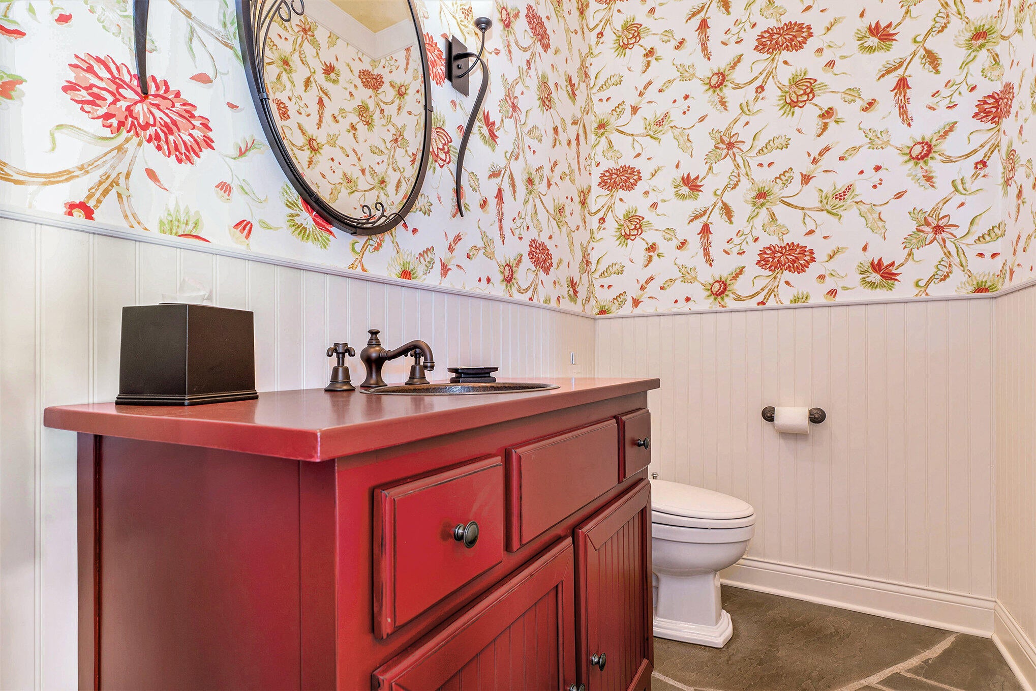 11284 Kings Point Road Alanson, MI 49706 - Photo 28 of 71 Gallery Image 28