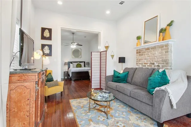 $1,750 | 2924 St Peter Street, New Orleans, LA 70119