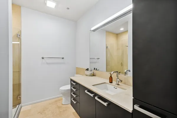 $899,000 | 550 North St Clair Street, Unit 2601, Chicago, IL 60611