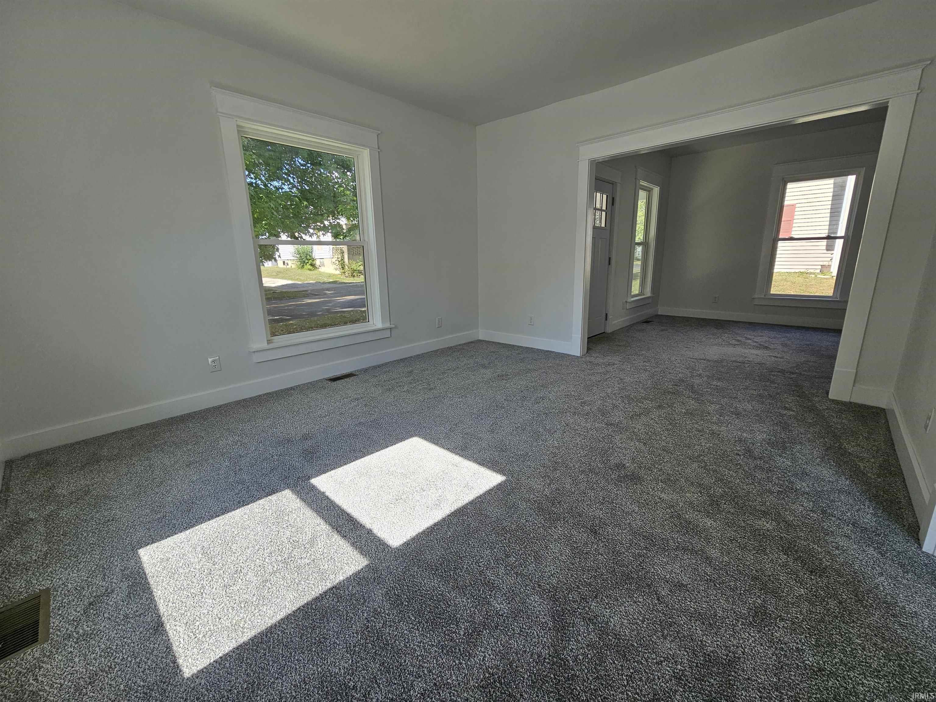 1036 South Webster Street Kokomo, IN 46902 - Photo 4 of 25