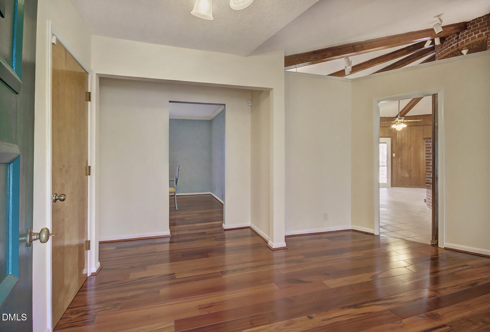 5111 Tudor Place Durham, NC 27713 - Photo 7 of 34 Foyer
