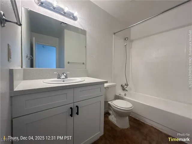 $1,624 | 4749 Woodlake Avenue, Las Vegas, NV 89147