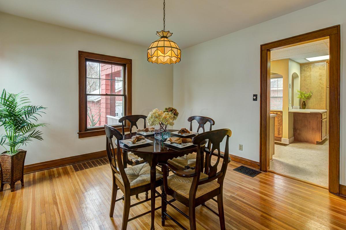 37 Arden Road Columbus, OH 43214 - Photo 3 of 36 Gallery Image 3