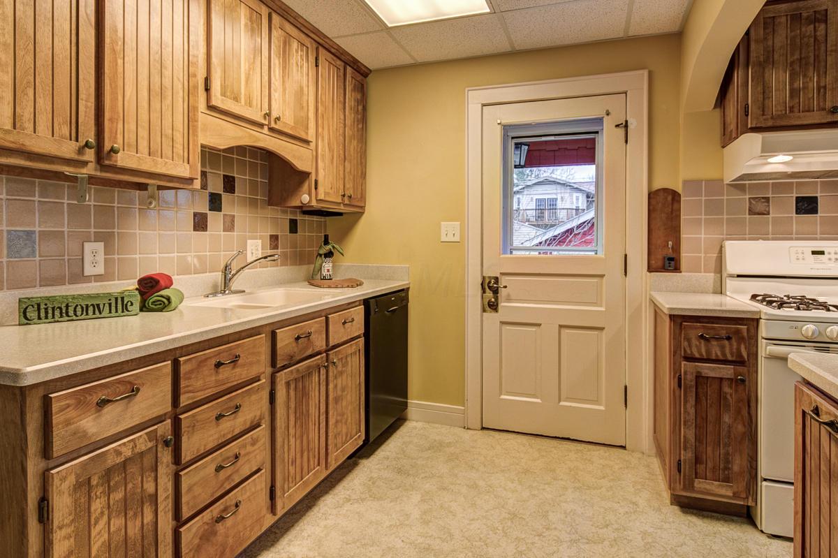 37 Arden Road Columbus, OH 43214 - Photo 8 of 36 Gallery Image 8