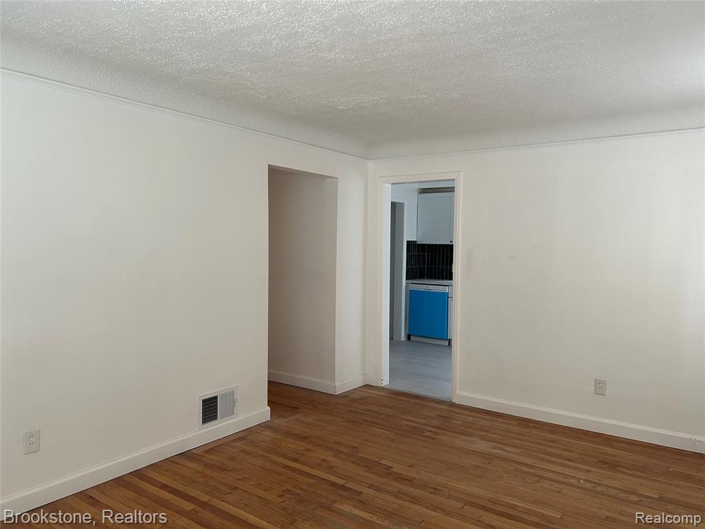 26707 Penn Street Inkster, MI 48141 - Photo 2 of 29