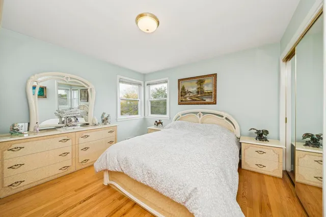 $850,000 | 6433 Drake Avenue, Lincolnwood, IL 60712