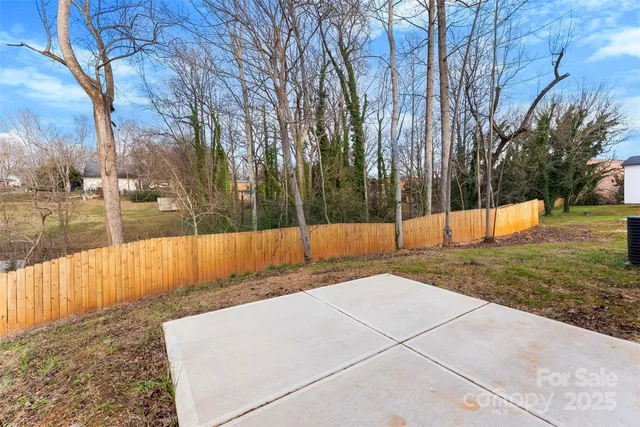 $275,000 | 516 North Mulberry Street, Cherryville, NC 28021