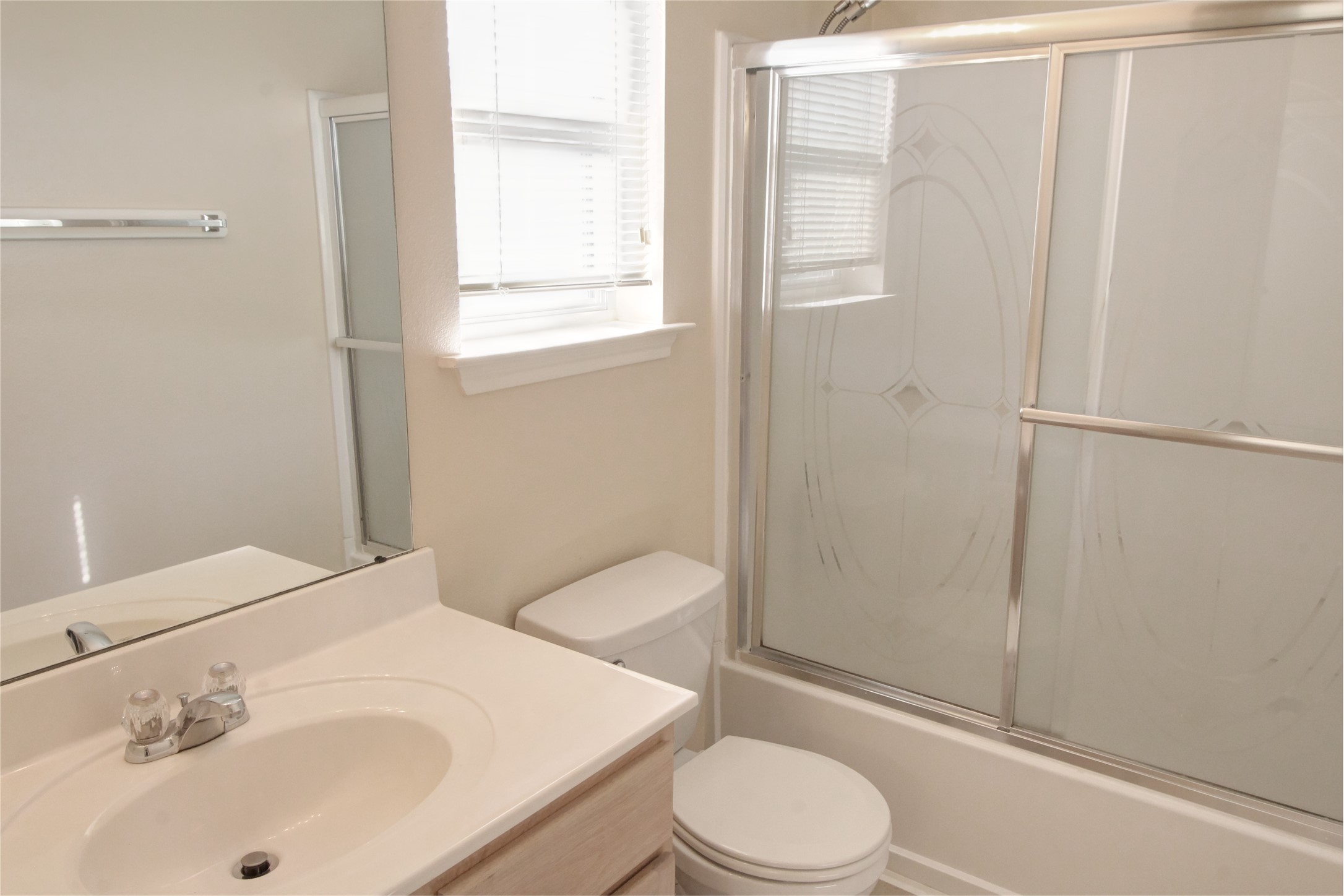 5530 Violet Path Lane Houston, TX 77085 - Photo 13 of 17 a bathroom with a sink a toilet and shower