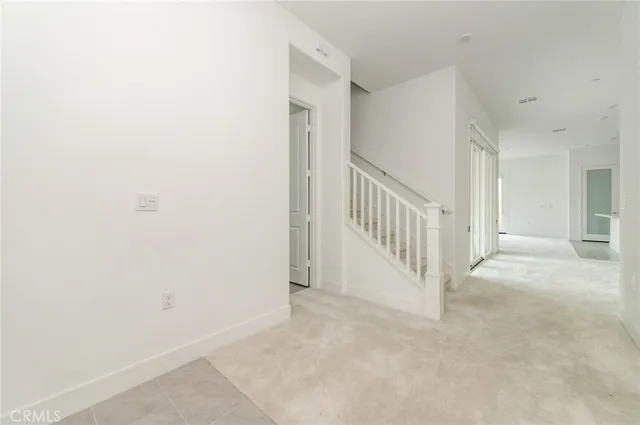 $6,000 | 224 Lexford, Irvine, CA 92618