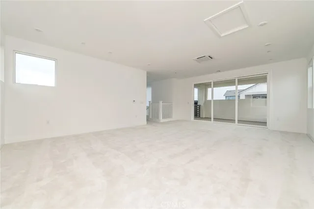 $6,000 | 224 Lexford, Irvine, CA 92618