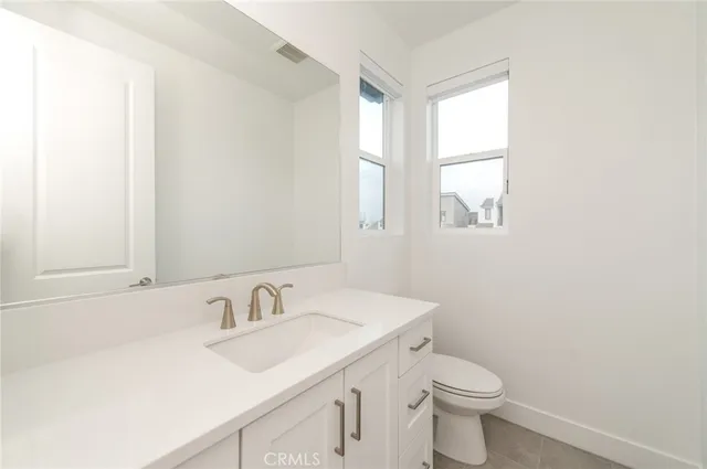 $6,000 | 224 Lexford, Irvine, CA 92618