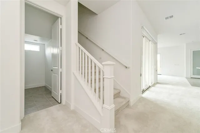 $6,000 | 224 Lexford, Irvine, CA 92618