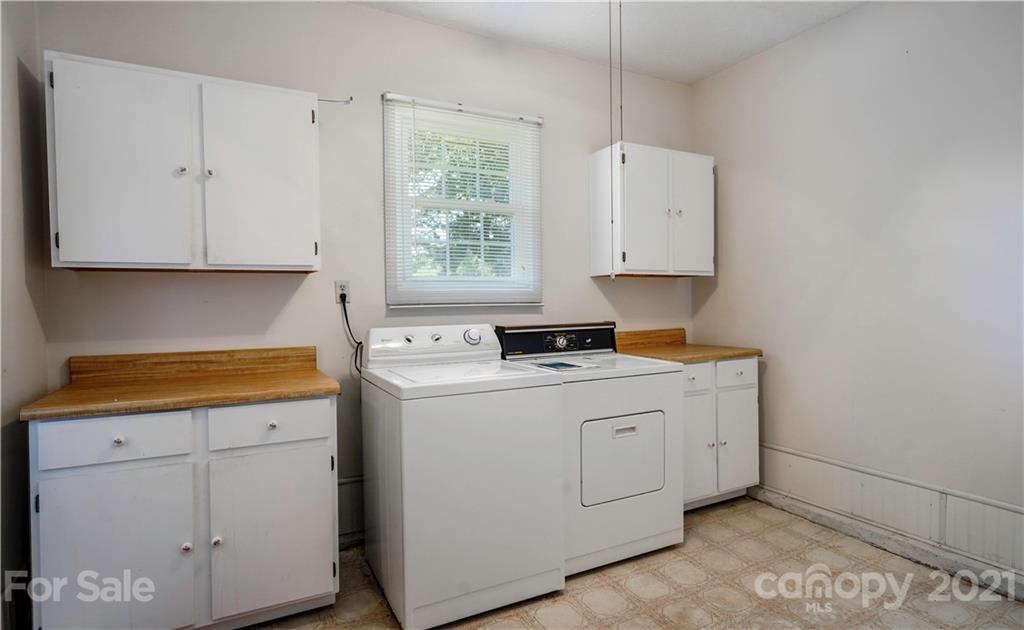 34 Fieldcrest Road Arden, NC 28704 - Photo 14 of 26 Gallery Image 14