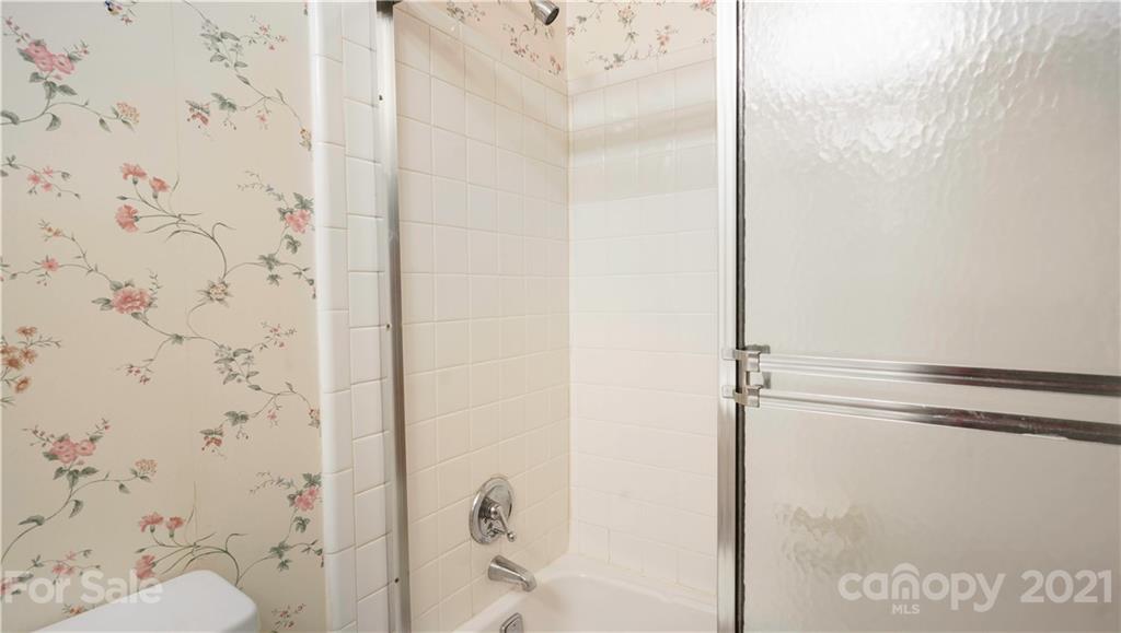 34 Fieldcrest Road Arden, NC 28704 - Photo 22 of 26 Gallery Image 22