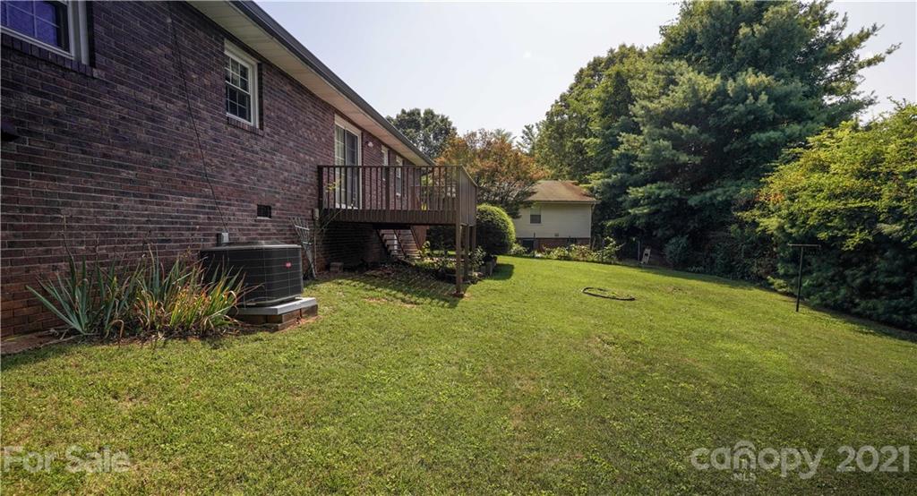 34 Fieldcrest Road Arden, NC 28704 - Photo 24 of 26 Gallery Image 24
