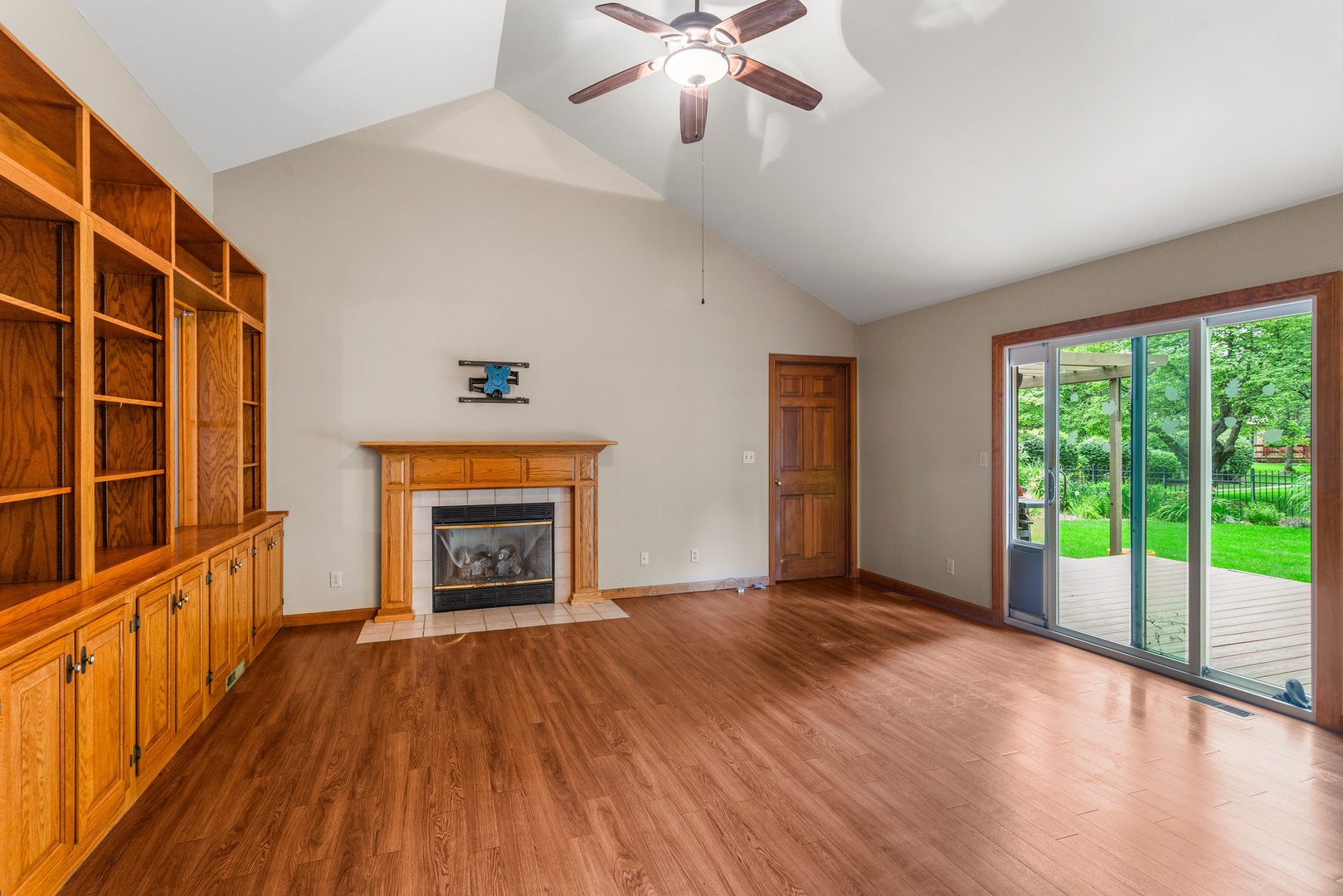 2104 Doubletree Lane Champaign, IL 61822 - Photo 16 of 47
