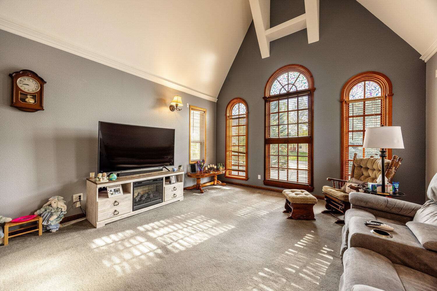 1902 Sparrow Hawk Road Sheridan, WY 82801 - Photo 13 of 37 3r0a4359-hdr_628