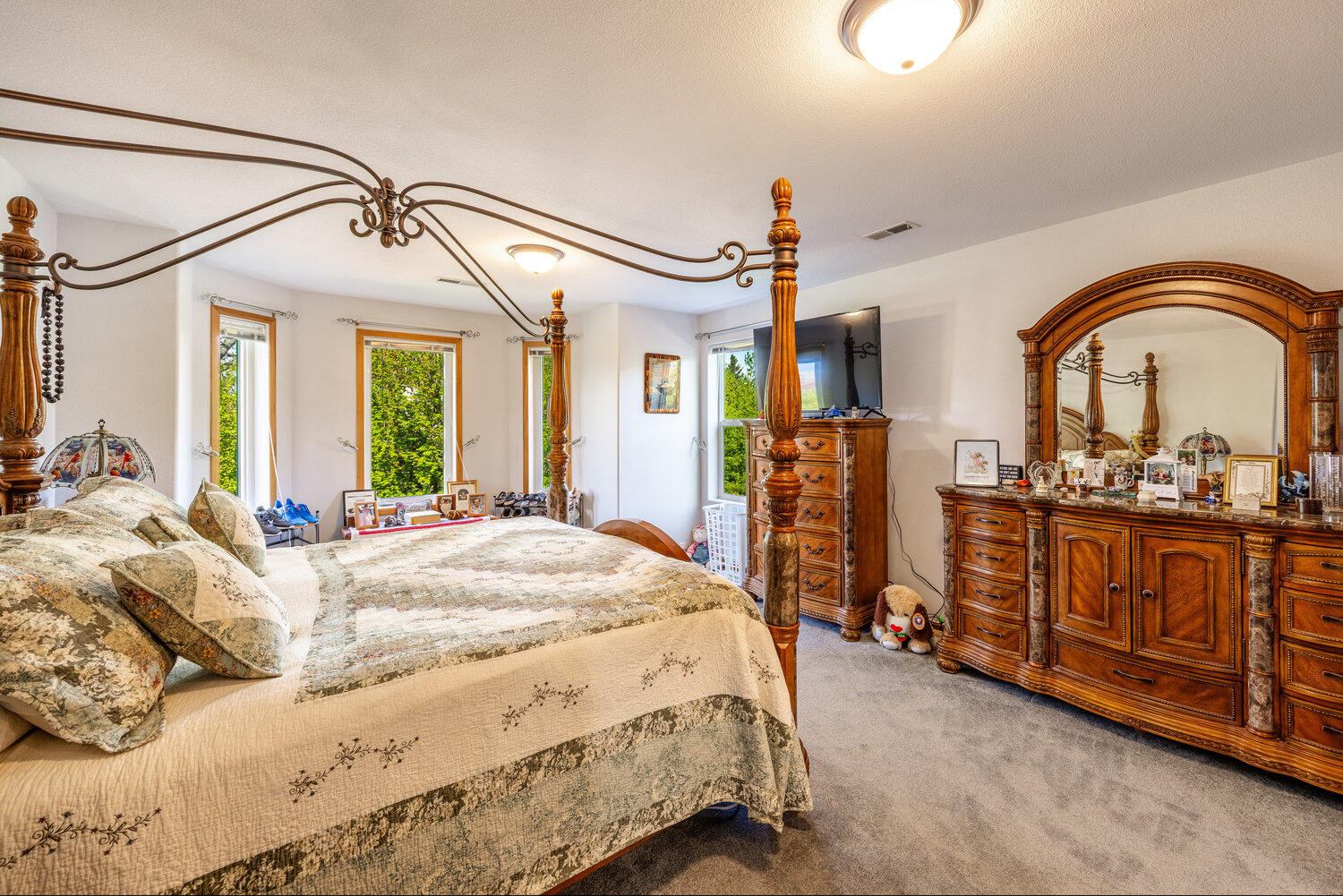 1902 Sparrow Hawk Road Sheridan, WY 82801 - Photo 23 of 37 3r0a4470-hdr-edit_30