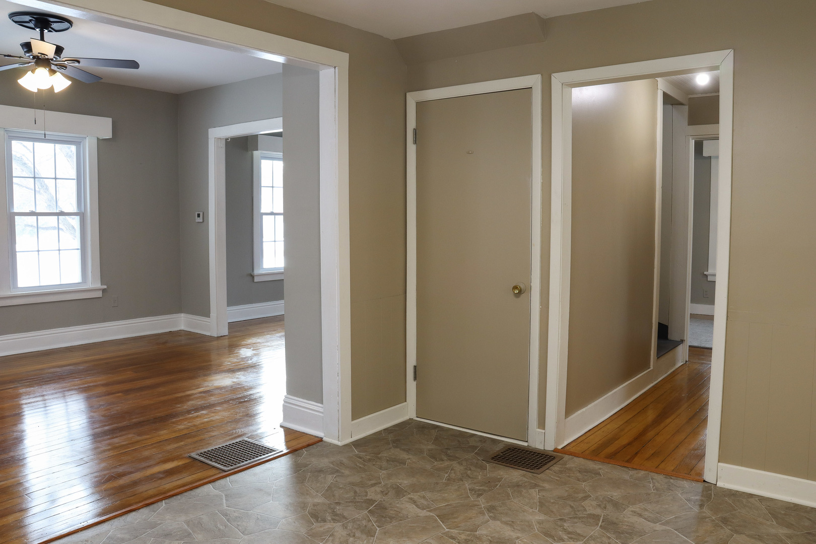 814 West Park Street Morrison, IL 61270 - Photo 11 of 37