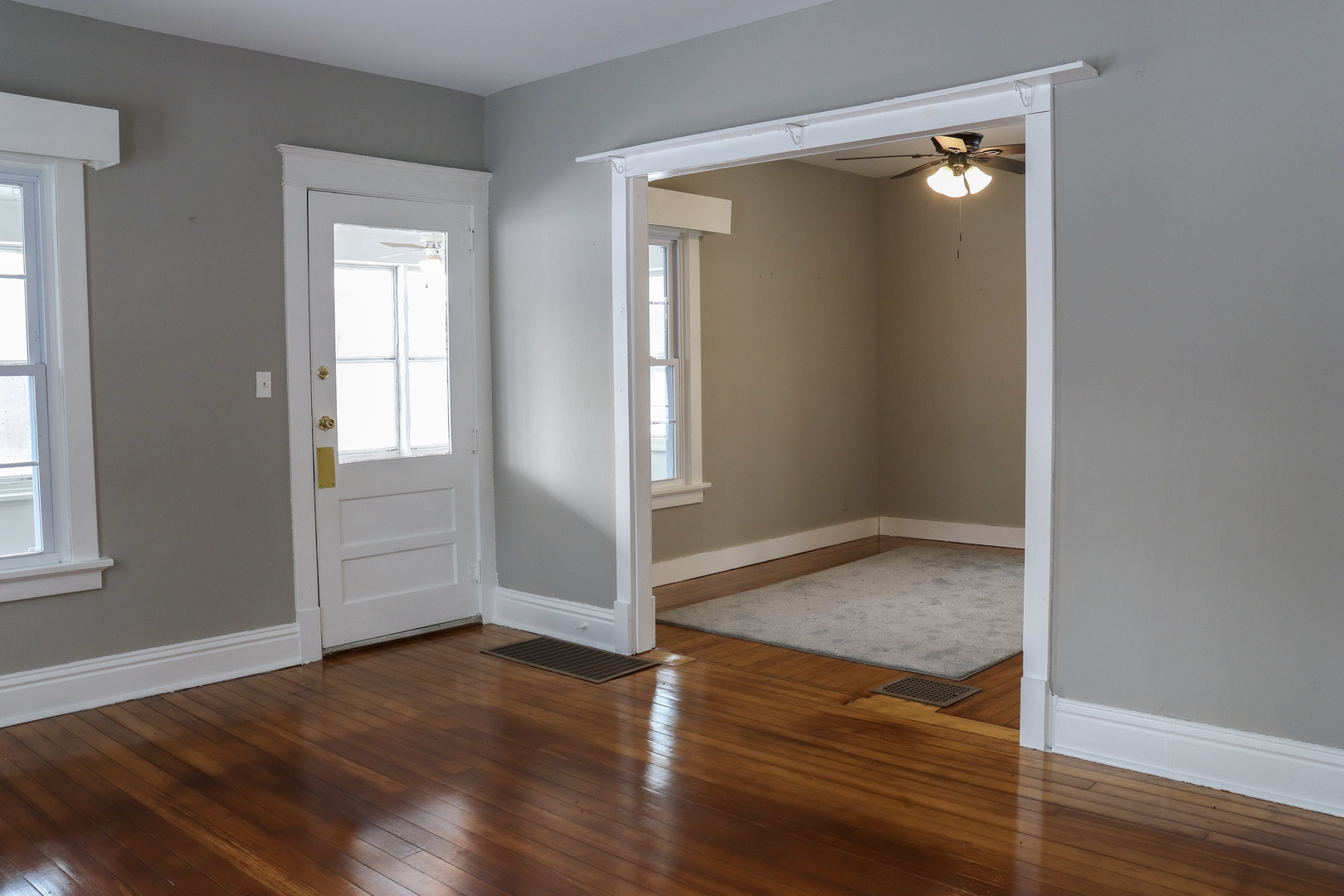 814 West Park Street Morrison, IL 61270 - Photo 5 of 37