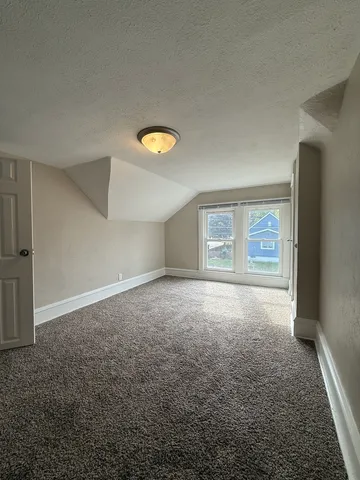 $139,900 | 1401 West Elm Street, Bloomington, IL 61701