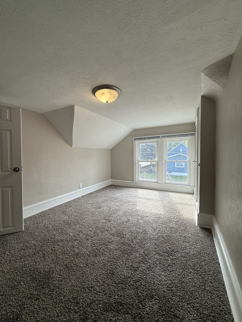 1401 West Elm Street Bloomington, IL 61701 - Photo 14 of 15