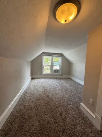 $139,900 | 1401 West Elm Street, Bloomington, IL 61701