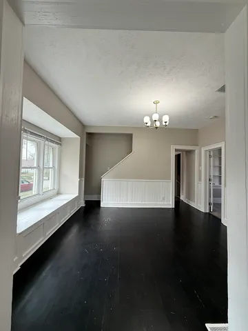 $139,900 | 1401 West Elm Street, Bloomington, IL 61701