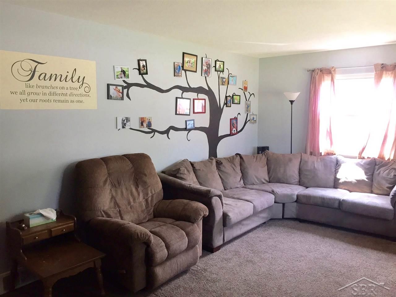 2540 North Center Road Saginaw, MI 48603 - Photo 2 of 23 Gallery Image 2