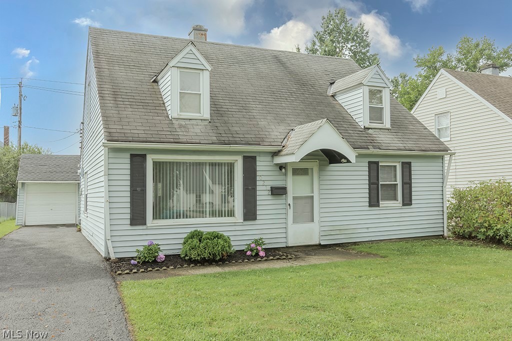 20212 Longbrook Road Warrensville Heights, OH 44128 - Photo 1 of 32